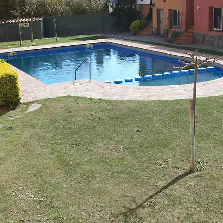 Casa Cerca Playa Con Piscina Comunitaria Ref 252 *